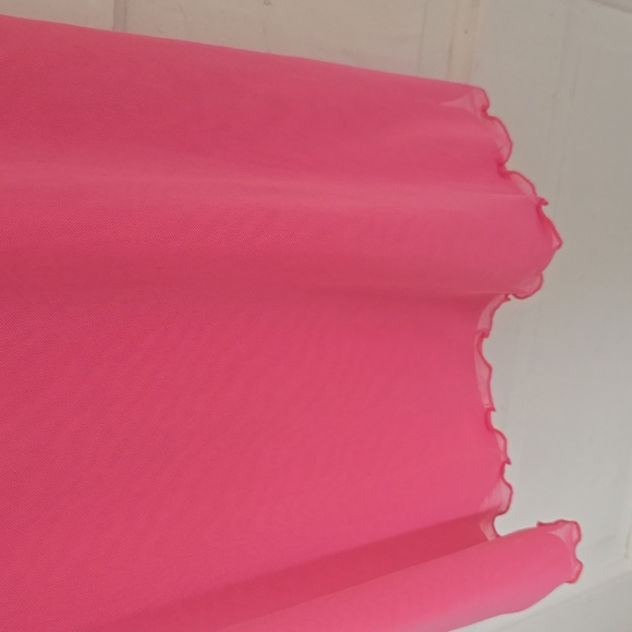 Pink dress - Picture 3 of 3